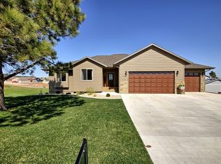 2305 Palisades Loop, Sturgis, SD 57785