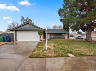 44200 Gingham Ave, Lancaster, CA 93535