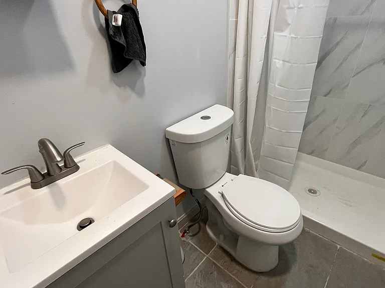 2330 Murray Ave — Photo 38