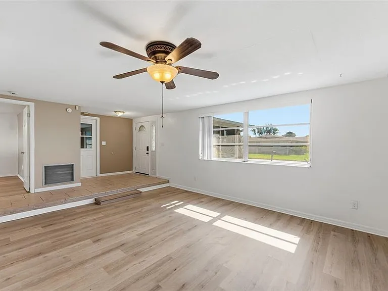4737 Alcea St — Photo 10