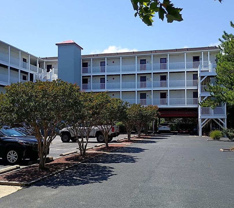 1st image of 300 Robin Dr Unit 216