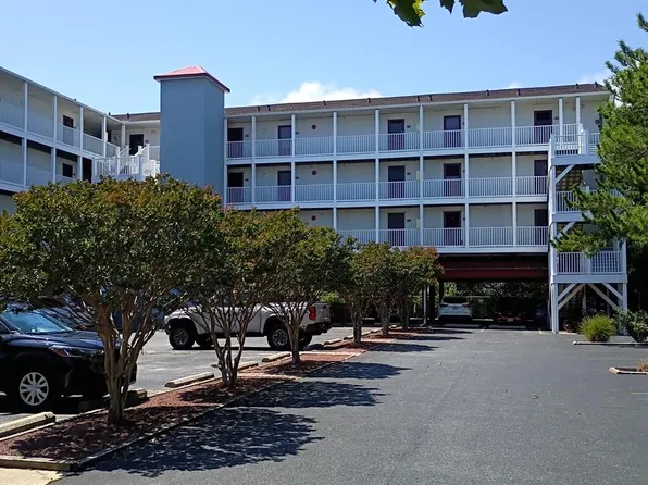 300 Robin Dr Unit 216, Ocean City, MD 21842