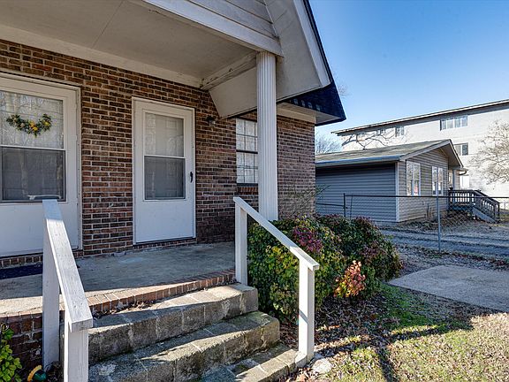 2nd image of 6004 Graston Ave