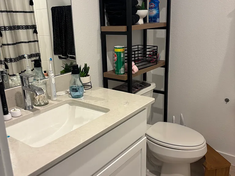 7811 Sanremo Dr — Photo 11