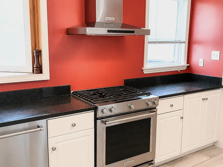 38 Electric Ave #1 — Photo 2