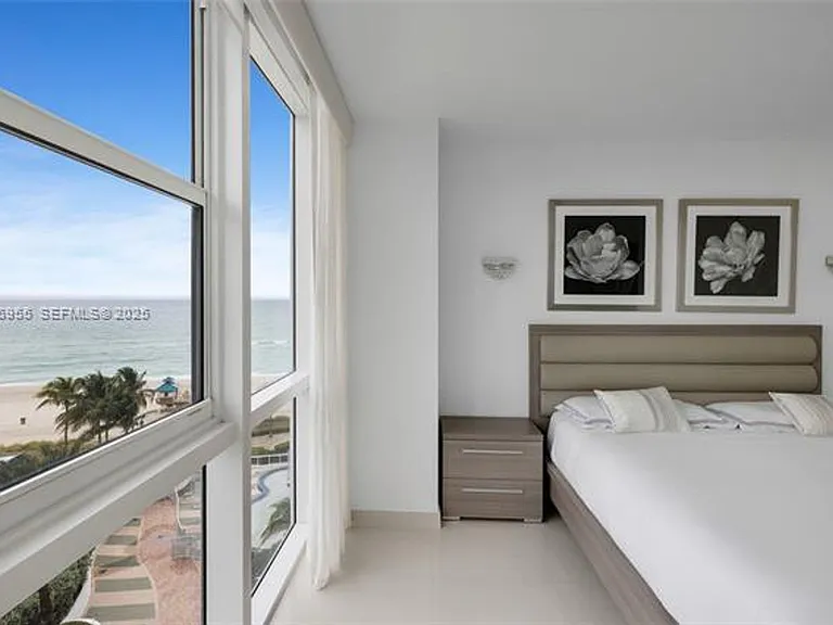 18201 Collins Ave #902 — Photo 28