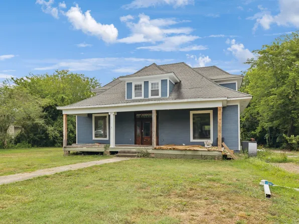138 Waters Ave, Watertown, TN 37184