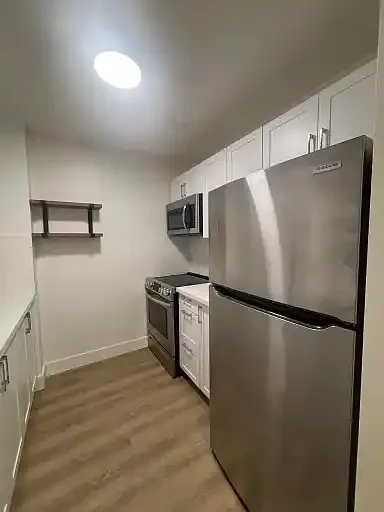 1 bed, 1.0 bath, 750 sqft, $1,750 — Photo 2