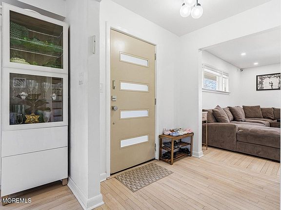 2nd image of 227 Chatham Ave