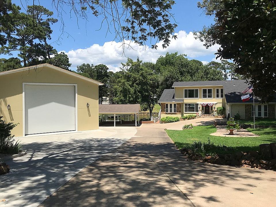 119 Lake Drive