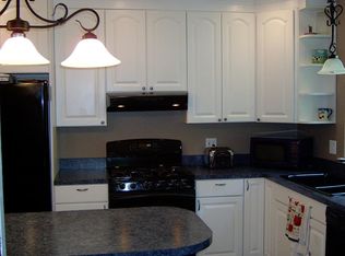 287 Colman St, New London, CT 06320