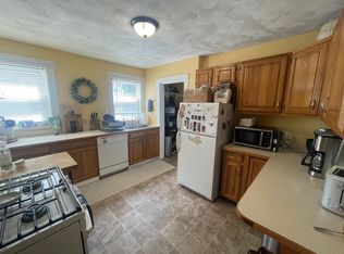 17 Irvington Rd APT A, Somerville, MA 02144