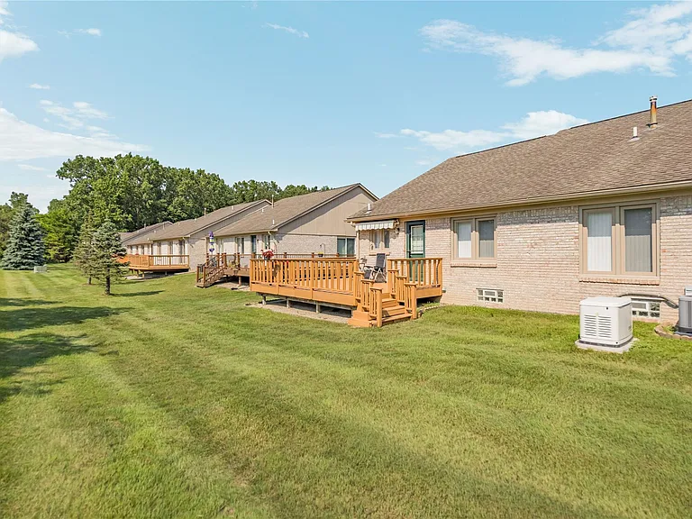35263 Kings Forest Blvd — Photo 48