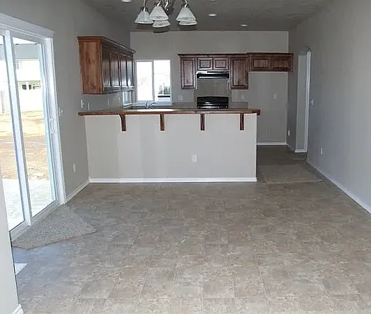4887 N Chimney Peak Ave — Photo 3