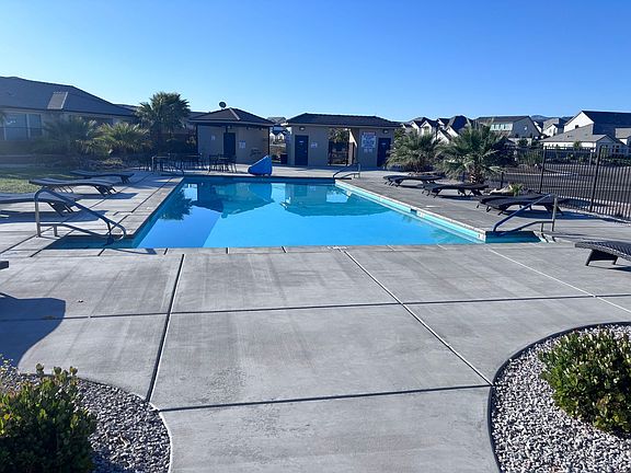 5th image of 3075 E Lavatera Dr