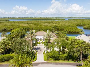 541 White Pelican Cir, Orchid, FL 32963