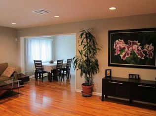 3812 Ostrom Ave, Long Beach, CA 90808
