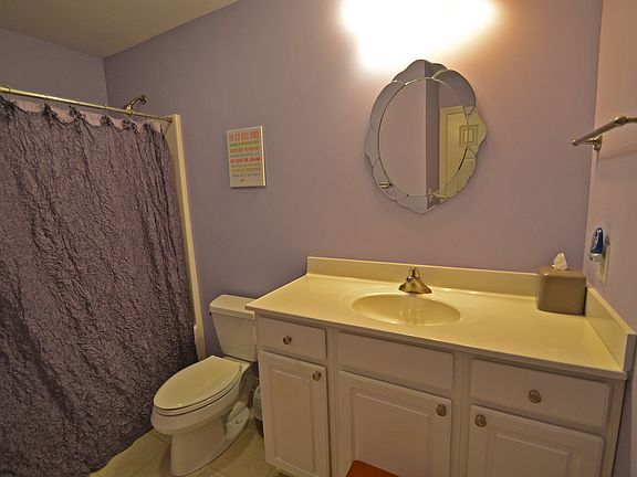 4th image of 1564 E Greyhawk Way