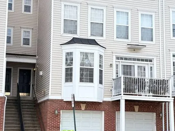 13563 Davinci Ln #94, Herndon, VA 20171