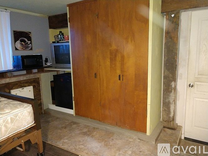 1st image of 545 Park Way