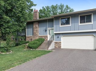 7588 E Fish Lake Rd, Maple Grove, MN 55311
