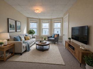 15 Arch Ave APT 2, Lewiston, ME 04240