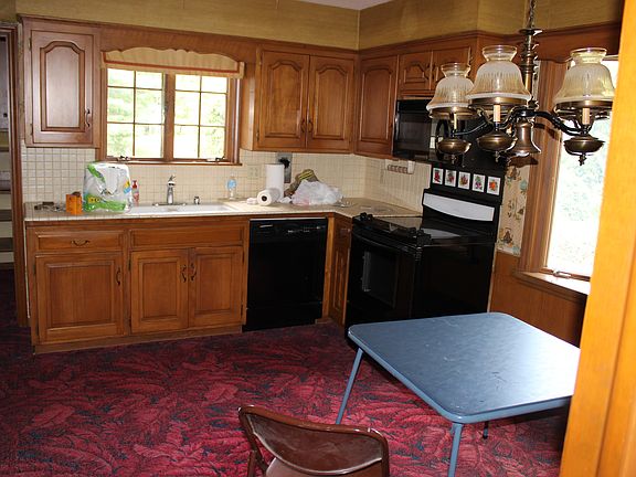 3rd image of 6658 Dearborn Dr