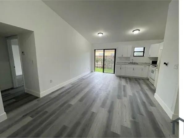 28393 SW 140th Pl, Homestead, FL 33033