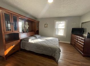 4821 E Michigan St #B, Indianapolis, IN 46201