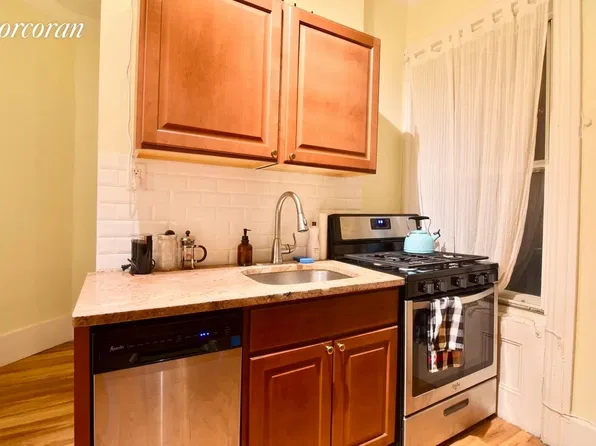 170 State Street #3D, photo 3