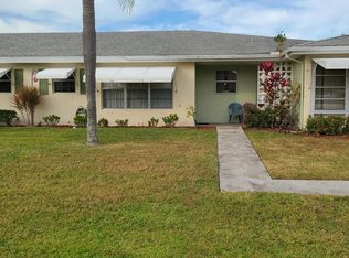 214 Manatee Ln #F, Fort Pierce, FL 34950