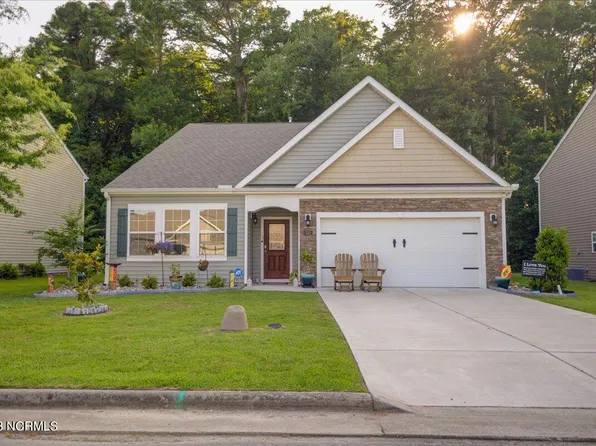 210 Gabrielle Street, New Bern, NC 28560