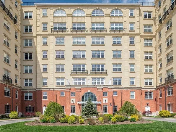 10 Byron Place #302, Larchmont, NY 10538