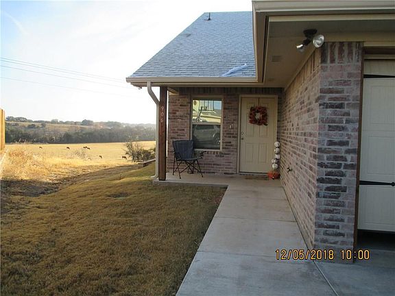 2nd image of 906 Dart Ct
