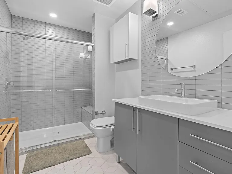 4004 Banister Ln #301 — Photo 12