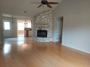 111 Glenn Oaks Dr, Boerne, TX 78006