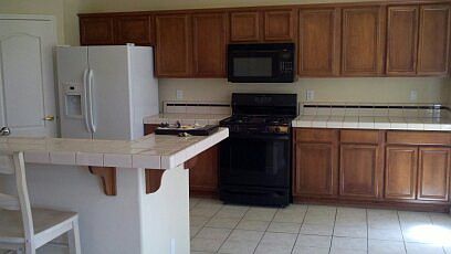 3rd image of 6986 Poco Bueno Cir