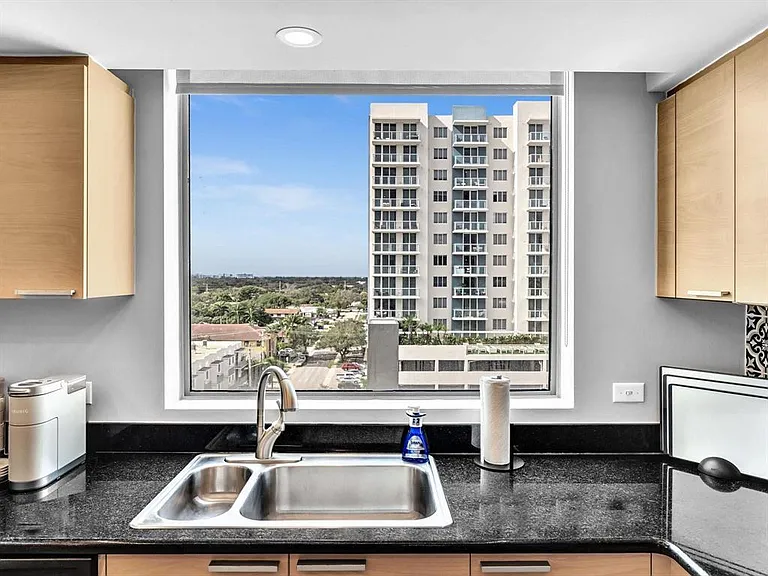140 S Dixie Hwy #737 — Photo 28
