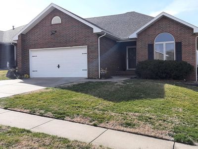 1622 W Swallow Street, Springfield, MO, 65810