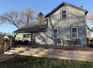 5288 Indian Trail Rd, Belgium, WI 53004