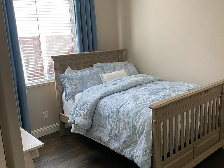 3738 Richmond Ave — Photo 8