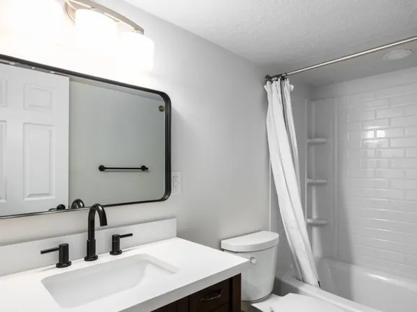 5338 W Iron King Dr #B, Herriman, UT 84096