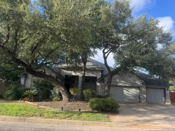 9510 French Tree, Helotes, TX 78023