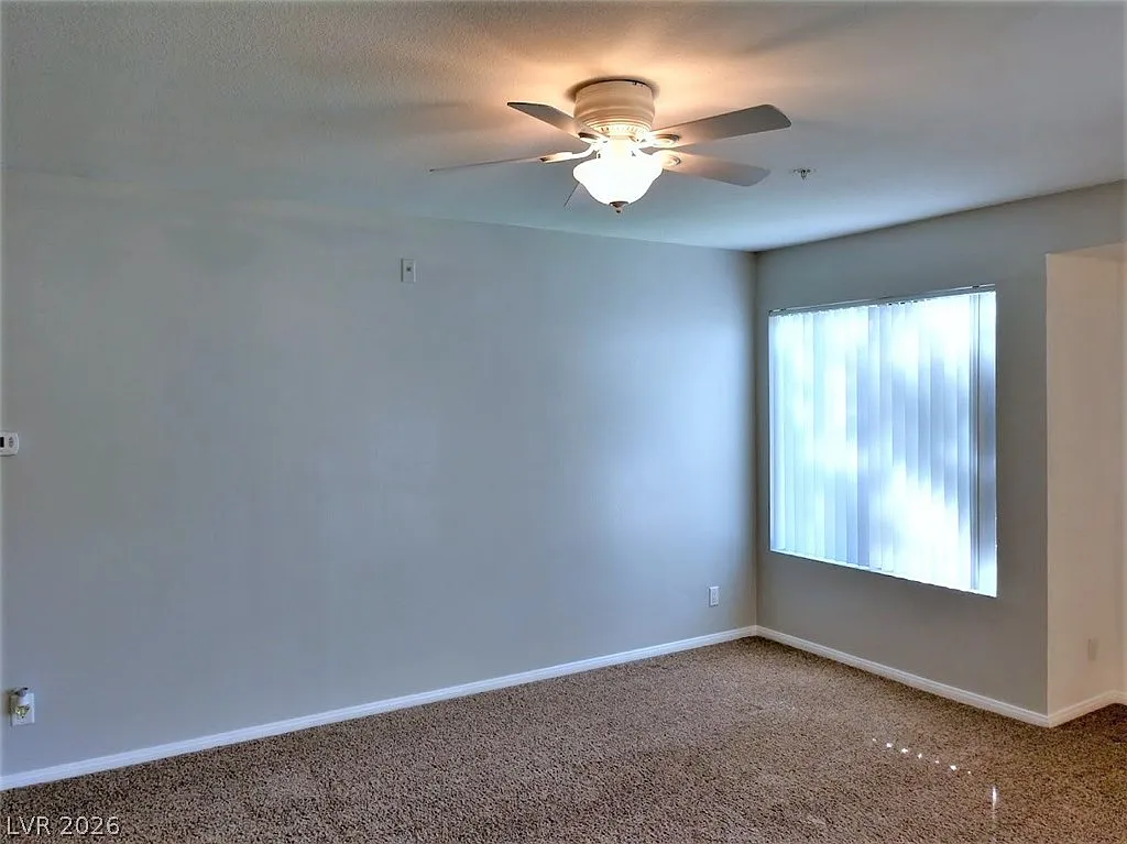 2 bed, 2.0 bath, 1005 sqft, $1,350 — Photo 3