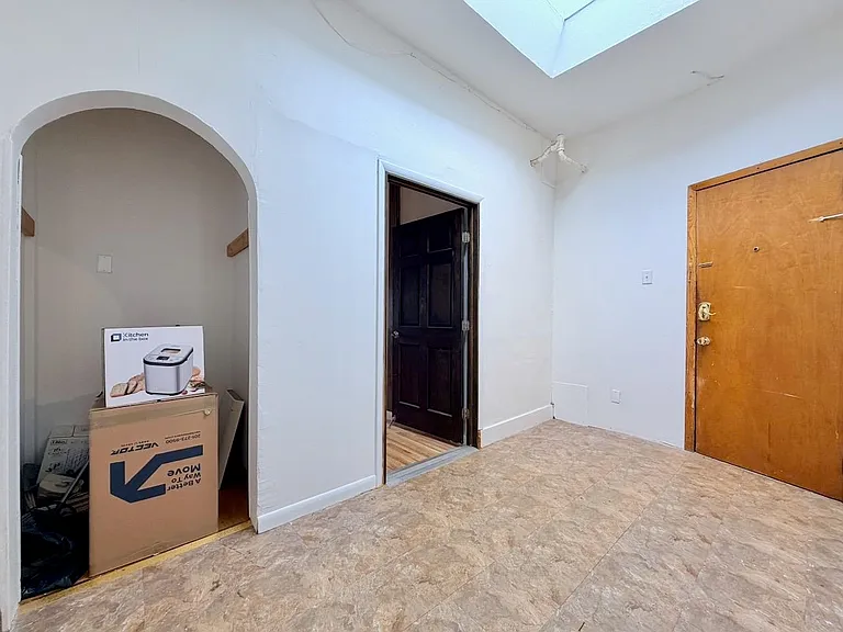 514 Monastery Pl #2R — Photo 19