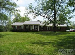 6623 Arno College Grove Rd, College Grove, TN 37046