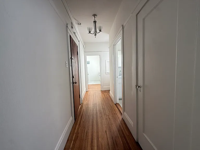 2245 Larkin St #6 — Photo 12