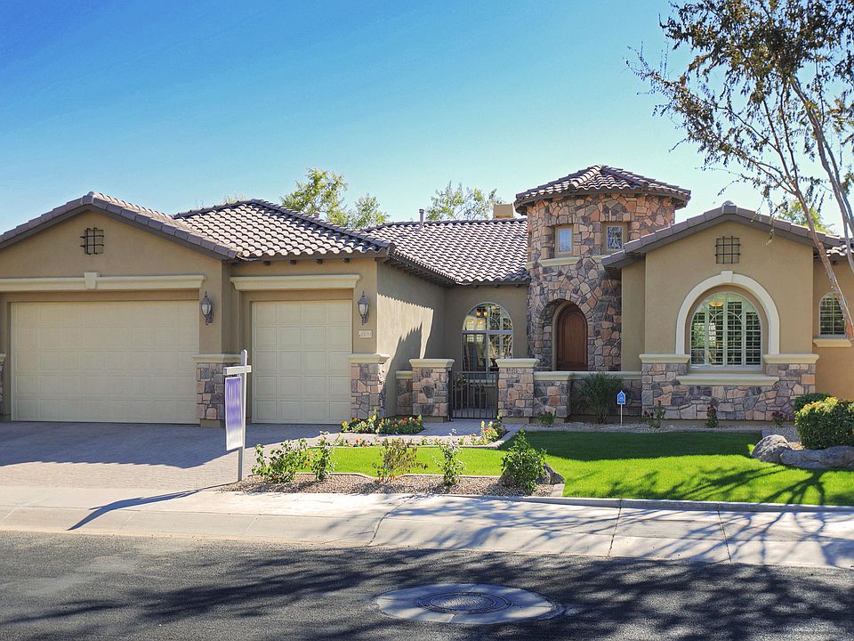 1st image of 15793 W Bonitos Dr