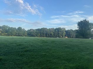 200 East, Clinton, IN 47842