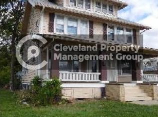 13159 Cedar Rd, Cleveland Heights, OH 44118